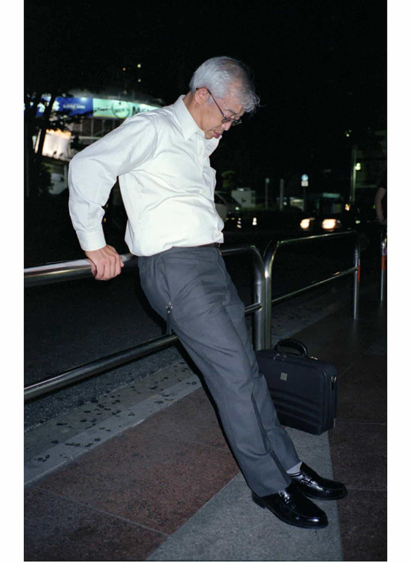 All Work, No Play: Pawel Jaszczuk Photographs Tokyo's Sleeping